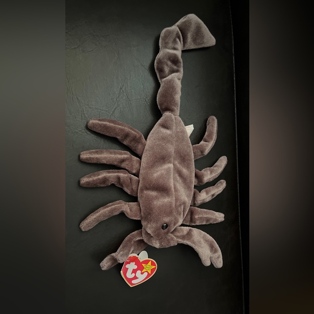 Ty Beanie Baby - 1997 Stinger The Scorpion - Retired